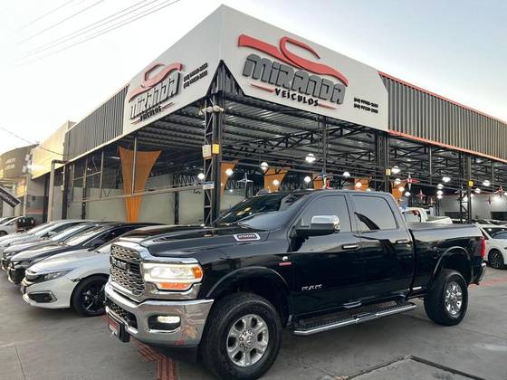 RAM 2500 6.7 I6 TURBO DIESEL LARAMIE CD 4X4 AUTOMÁTICO RAM 2500 6.7 I6 TURBO DIESEL LARAMIE CD 4X4 AUTOMÁTICO